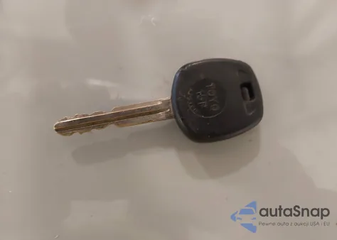 2014 Toyota Sienna Le V6 8 Passenger z USA, uszkodzony, nr VIN 5TDKK3DC1ES458255